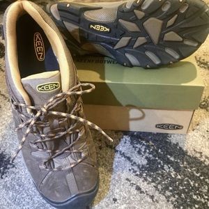 Keen Targhee II Waterproof hiking shoe
